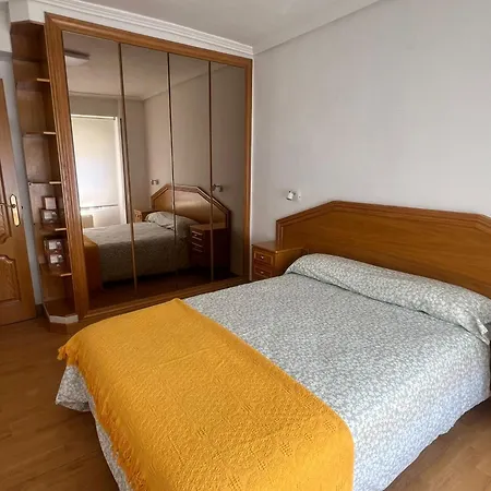 Glorieta Del Peregrino En *